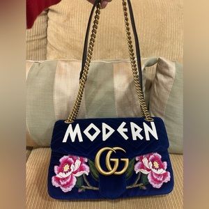 ‼️SOLD‼️ Quilted Velvet Embroidered MODERN Medium Marmont Bag Limited edition